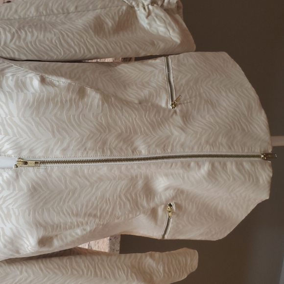 600 West Jacket - Picture 8 of 11